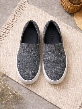 VINCE. WOMENS WARREN SNEAKERS BLACK TWEED SIZE 7